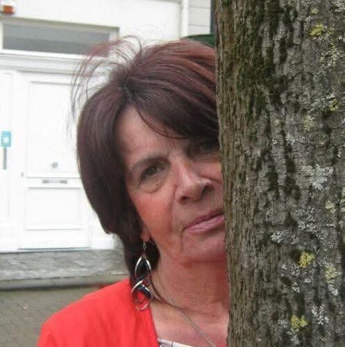 Leona VAN VOOREN